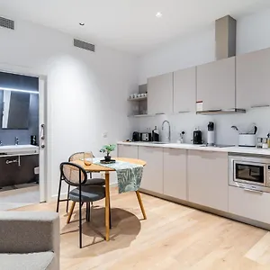 Limehome Ronda De Capuchinos Apartment Seville